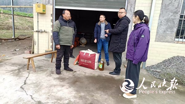 慰问暖心，安全护航——开江县民政局开···