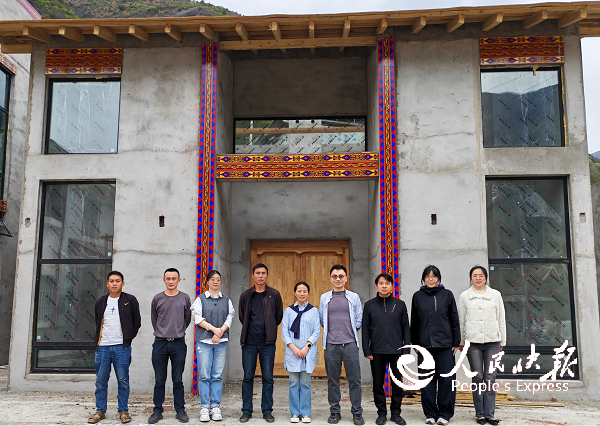 布拖县：西南科技大学“爱心捐赠+专业···